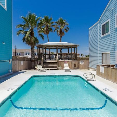 Affordable Family Condo -Walking Distance To Beach By Mustang Island, Sleeps Four, 2025 Traveler Award Корпус-Крісті Екстер'єр фото